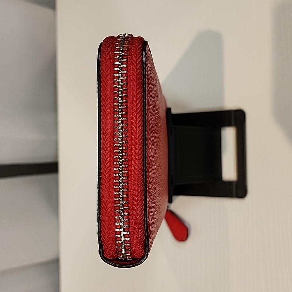 Coach Accordian Zip Wallet - Picture 3 of 9